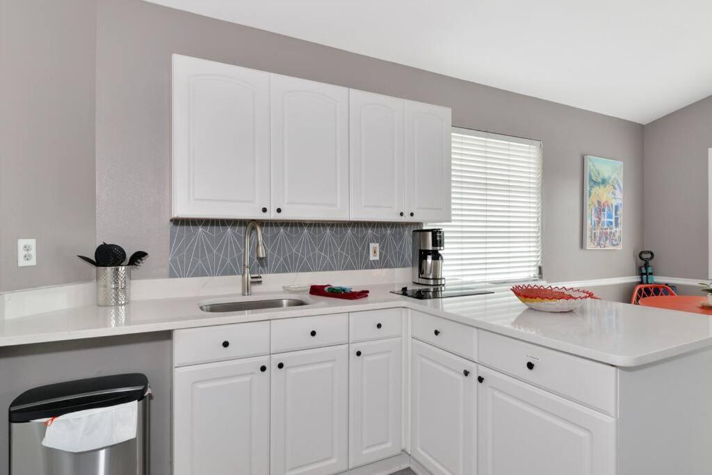Walk To The Beach - Island Villa Siesta Key Esterno foto